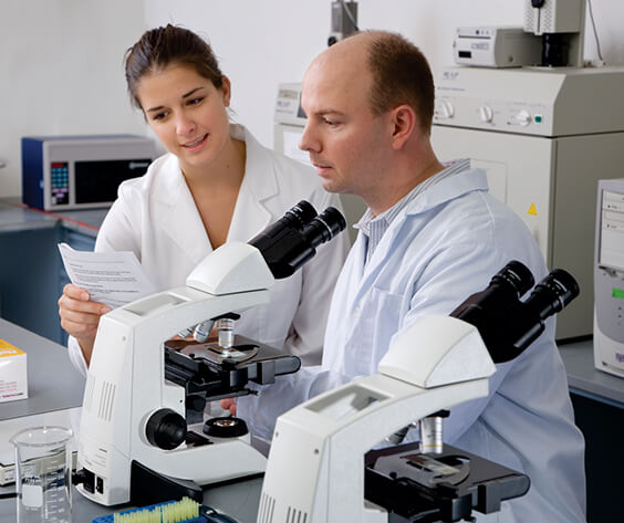 LABORATORY MICROSCOPES