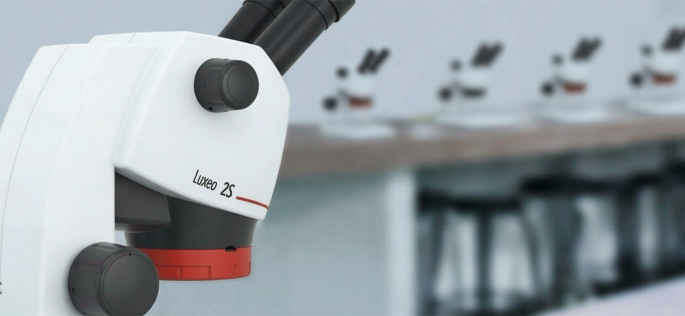 Luxeo 2S Microscope